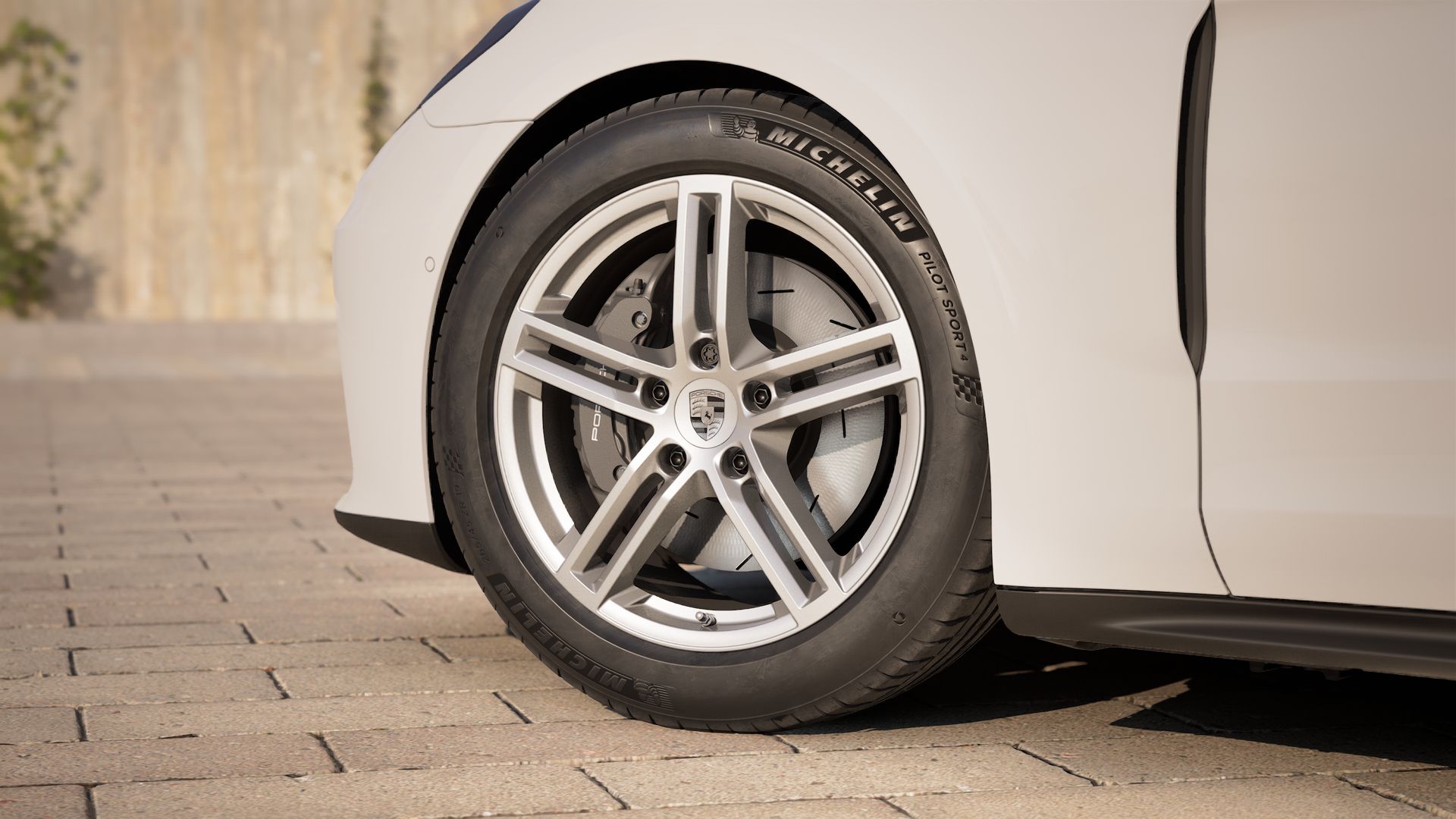 Exterior view of Panamera 4