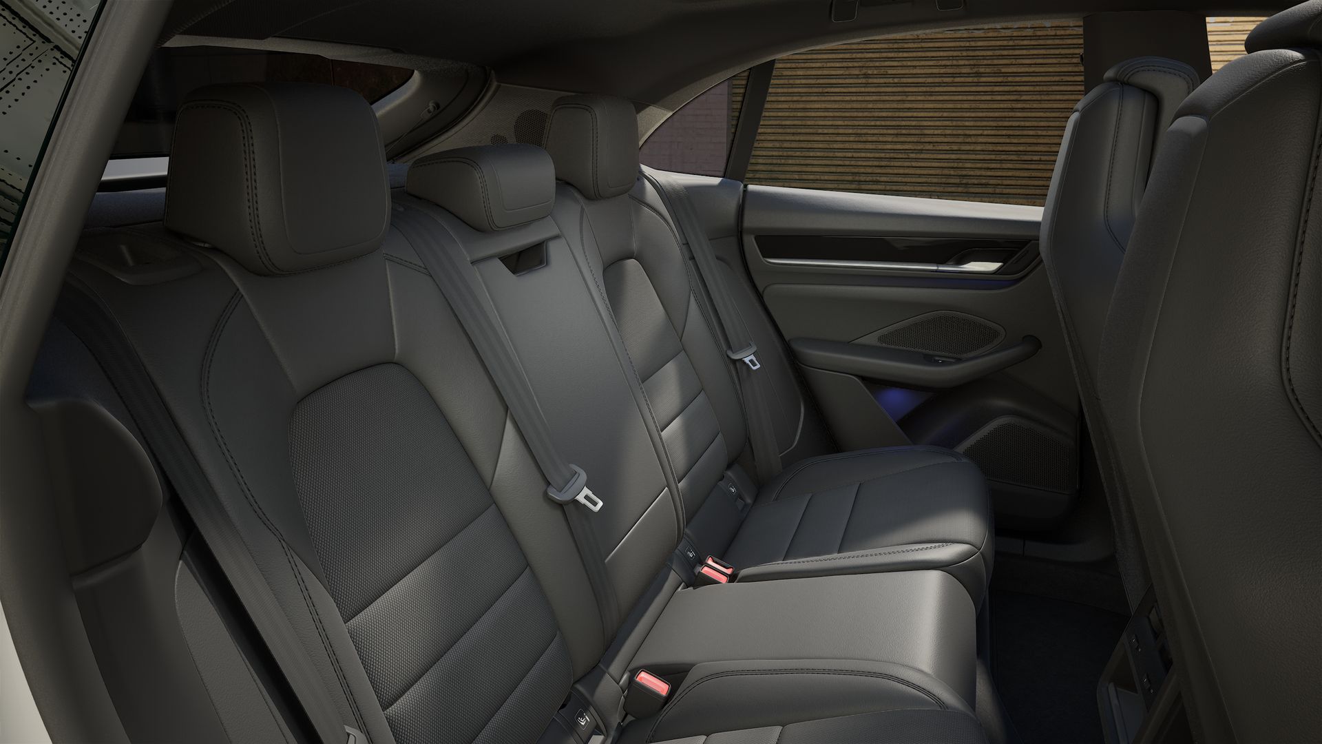 מבט פנימי של Macan 4