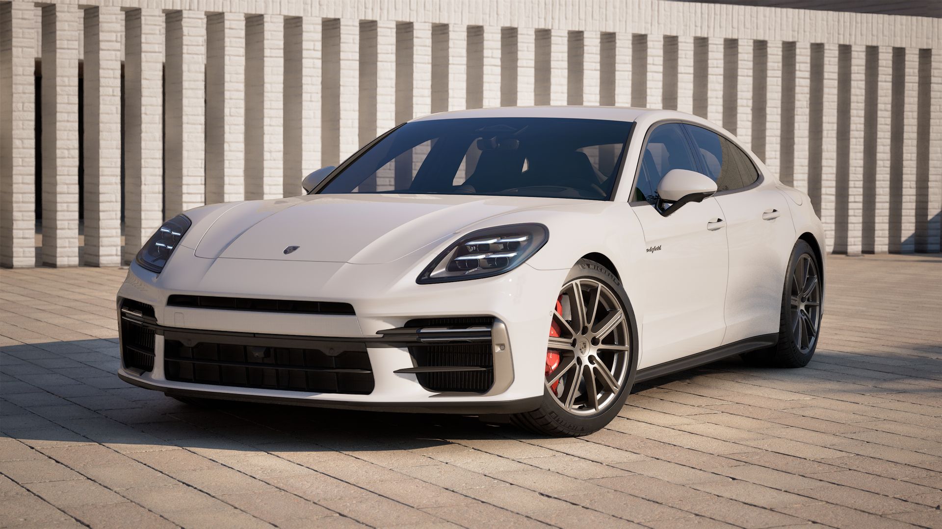 Зовнішній вигляд Panamera Turbo E-Hybrid , що показує передню і ліву сторону автомобіля