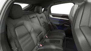 Cayenne S Coupé-ի տեսքը ներսից 