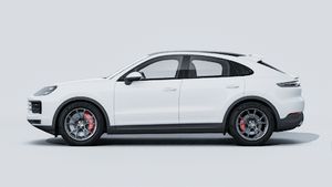 Cayenne S Coupé -ի արտաքին տեսքը ձախ կողմից
