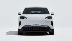 Cayenne Electric -ի արտաքին տեսքը առջևից