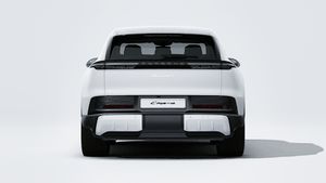 Cayenne S Electric -ի արտաքին տեսքը հետևից