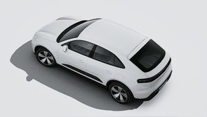 Macan -ի արտաքին տեսքը վերևից