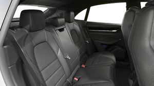 Macan 4-ի տեսքը ներսից 