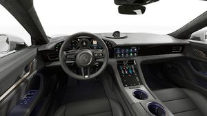 Taycan Turbo Cross Turismo-ի սրահի տեսքը. ղեկանիվ և կենտրոնական վահանակ