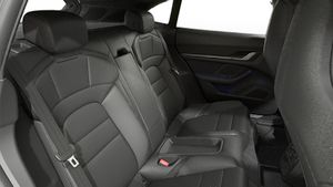 Taycan 4S Sport Turismo-ի տեսքը ներսից 
