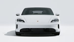 Taycan 4S Sport Turismo -ի արտաքին տեսքը առջևից