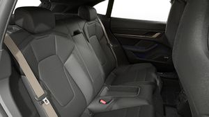 Taycan Turbo S Sport Turismo-ի տեսքը ներսից 