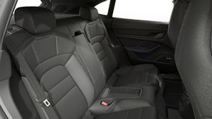 Taycan Sport Turismo Black Edition-ի տեսքը ներսից 