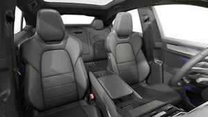 Vista interior de los asientos delanteros del Cayenne S Coupé Electric