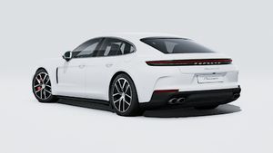 Vista exterior de Panamera 4S E-Hybrid mostrando la parte trasera y el lado izquierdo del coche