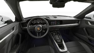 Innenansicht mit Lenkrad und Armaturenbrett von 911 Carrera Cabriolet