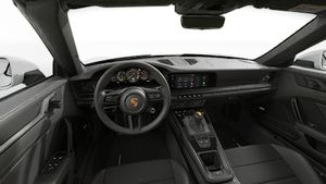 Innenansicht mit Lenkrad und Armaturenbrett von 911 GT3 S/C