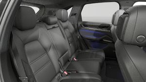 Innenansicht des Cayenne Black Edition