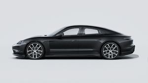 Die Außenansicht von Taycan 4 Black Edition zeigt die linke Seite des Fahrzeugs
