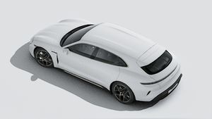 Außenansicht von Taycan Turbo Sport Turismo von oben gesehen