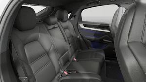 Interior view of Cayenne S Coupé