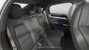 Interior view of Cayenne Turbo E-Hybrid Coupé