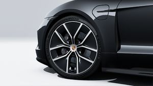 Exterior view of Taycan 4 Black Edition