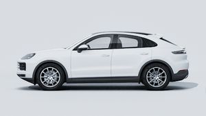 Avtomobilin sol tərəfini göstərən Cayenne Coupé modelinin xarici görünüşü