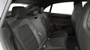 Macan GTS in daxili görünüşü