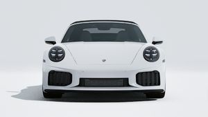 Spoljašnji pogled na 911 Turbo S Cabriolet koji prikazuje prednji dio automobila