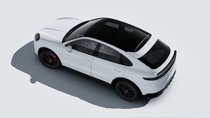 Spoljašnji pogled na Cayenne GTS Coupé gledano odozgo