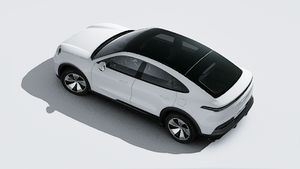 Spoljašnji pogled na Cayenne Coupé Electric gledano odozgo