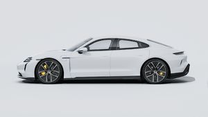Spoljašnji pogled na Taycan Turbo S koji prikazuje lijevu stranu automobila