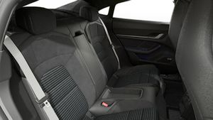 Vue intérieure du Taycan 4 Black Edition