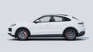 Външен изглед на Cayenne S E-Hybrid Coupé , показващ лявата страна на автомобила