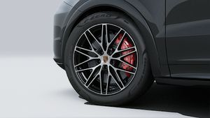 Външен изглед на Cayenne S E-Hybrid Coupé Black Edition
