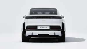Exterior view of Cayenne Turbo Coupé Electric showing the rear of the car