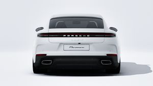 Exterior view of Panamera 4 E-Hybrid showing the rear of the car