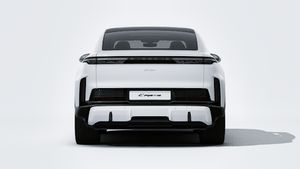 Exterior view of Cayenne Turbo Coupé Electric showing the rear of the car
