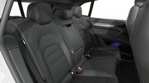 Vista interior do Cayenne S Electric