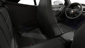 Interior view showing the back seats of 911 Carrera 4S Cabriolet