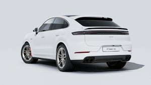 Exterior view of Cayenne Turbo E-Hybrid Coupé showing the back and left side of the car