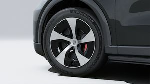 Exterior view of Cayenne S Electric