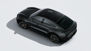 Exterior view of Cayenne Turbo Coupé Electric seen from above