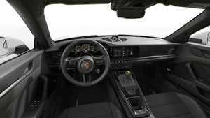Innenansicht mit Lenkrad und Armaturenbrett von 911 GT3 mit Touring-Paket