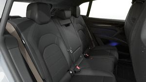 Vista dell'interno di Cayenne Turbo Electric