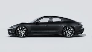 Die Außenansicht von Taycan 4 Black Edition zeigt die linke Seite des Fahrzeugs