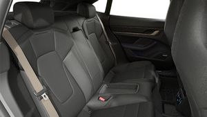 Innenansicht des Taycan Turbo S Cross Turismo