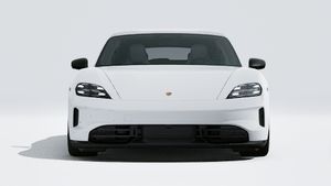 Vista esterna di Taycan Sport Turismo Black Edition che mostra la parte anteriore della vettura