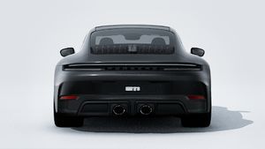 Vista exterior de 911 Carrera GTS mostrando la parte trasera del coche