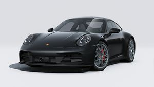 Vista exterior de 911 Carrera S mostrando la parte delantera y el lado izquierdo del coche