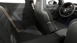 Vista interior de los asientos traseros del 911 Turbo S