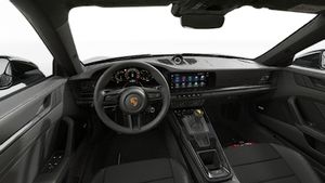 Vista interior que muestra el volante y el salpicadero de 911 GT3 with Touring package